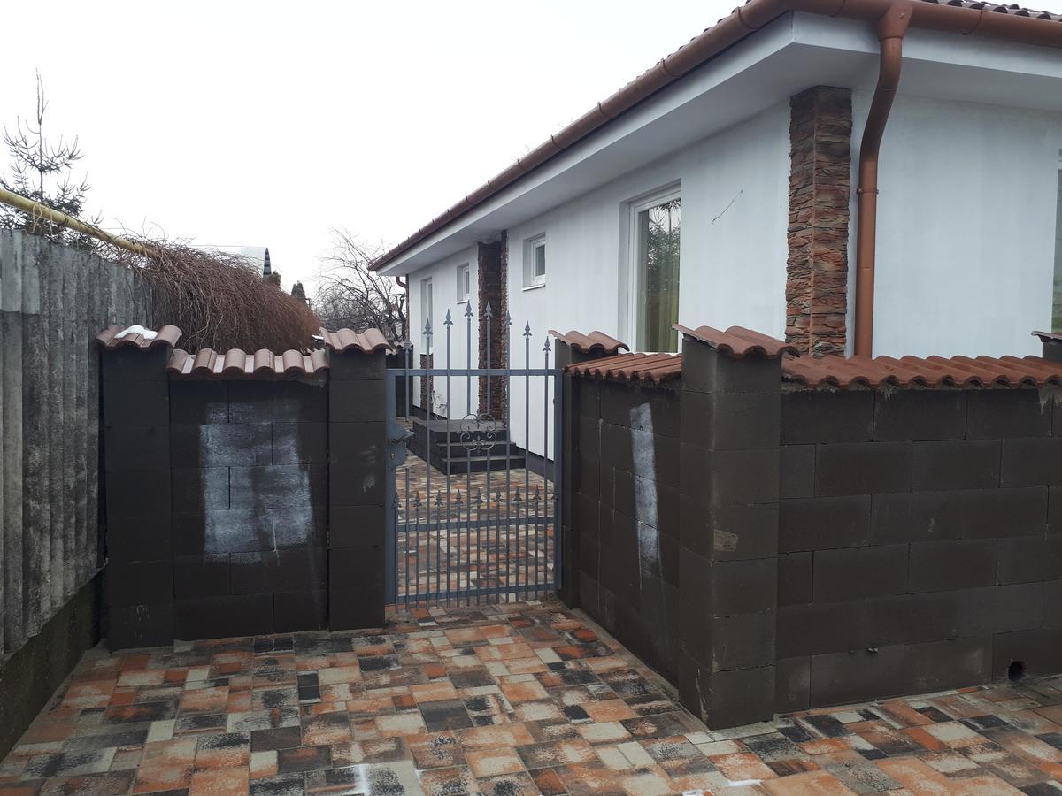 M47 Vendeghaz-Airport Hotel Debrecen Ngoại thất bức ảnh